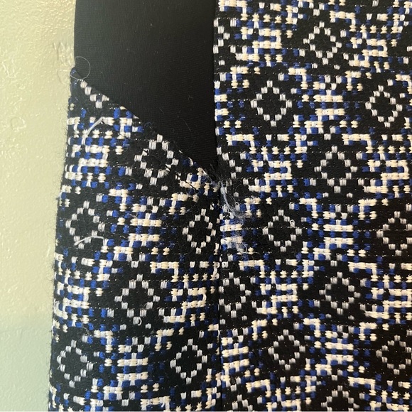 MAJE printed woven mini skirt SZ 34 / XS - Picture 6 of 9